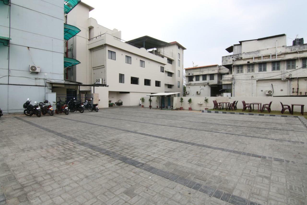 Hotel Kairali Palakkad Exterior photo